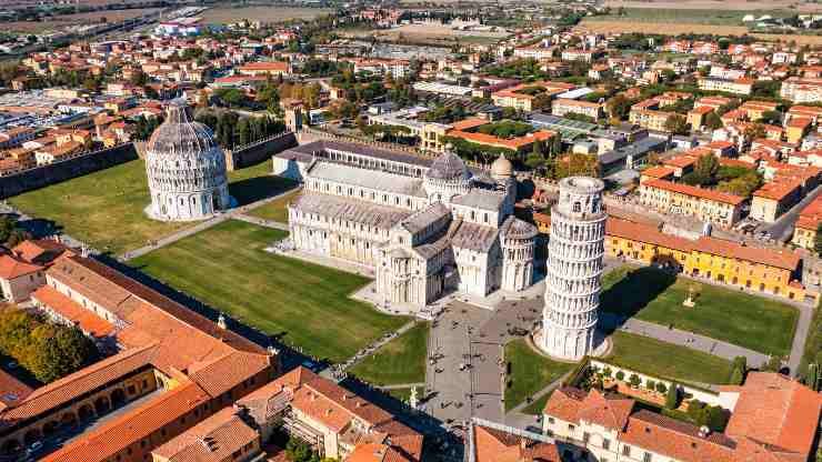 Piazza dei Miracoli a Pisa